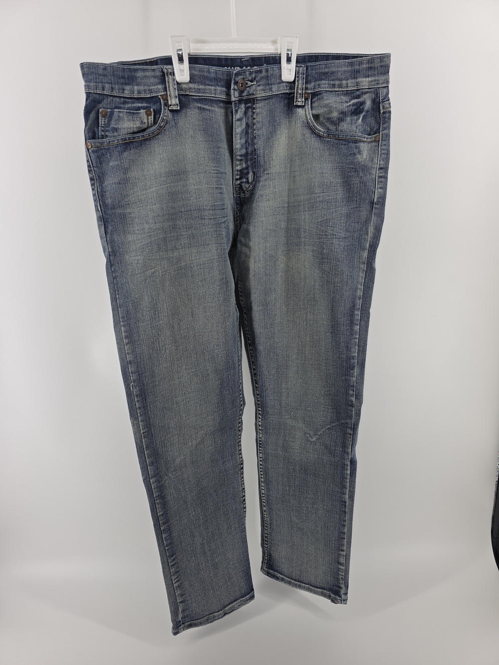Flypaper Slim Jeans in Faded Blue